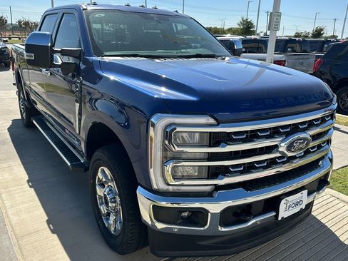 New 2026 Ford F250 Lariat w/ Lariat Premium Package image 28