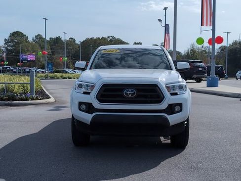 Used 2021 Toyota Tacoma SR5 image 9