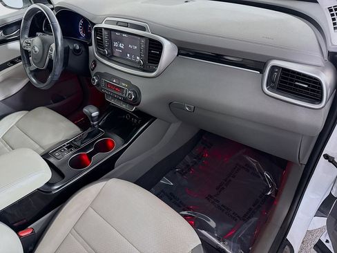 Used 2020 Kia Sorento SX image 30