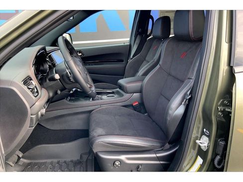 New 2026 Dodge Durango GT image 10