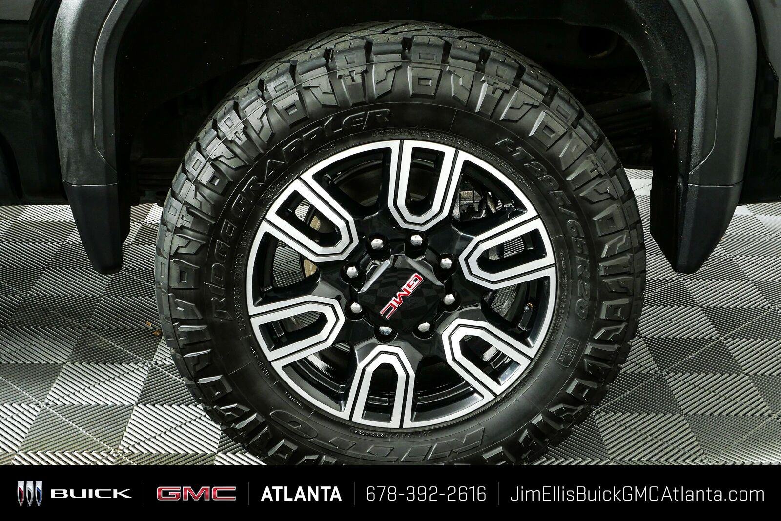 Used 2022 GMC Sierra 2500 AT4 w/ Gooseneck/5TH Wheel Package AWD/4WD image 34