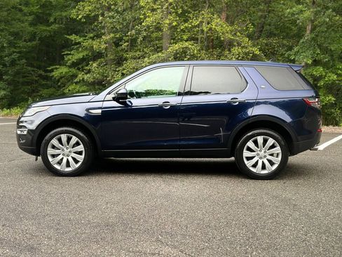 Used 2016 Land Rover Discovery Sport HSE Luxury image 4