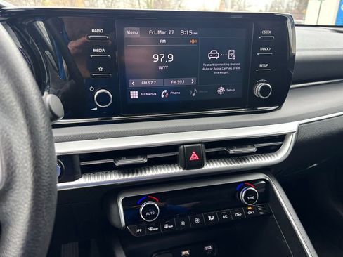 Used 2023 Kia K5 LXS image 8