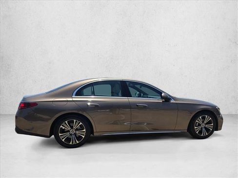 Used 2026 Mercedes-Benz E 350 Sedan image 4