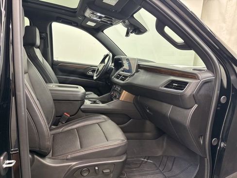 Used 2024 Chevrolet Suburban High Country w/ Advanced Technology Package AWD/4WD image 18