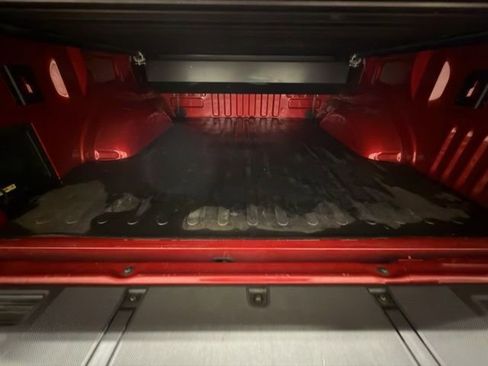Certified 2022 Ford F150 Raptor w/ Raptor 37 Performance Package AWD/4WD image 23