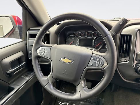 Used 2016 Chevrolet Silverado 1500 LT w/ LT Convenience Package image 12