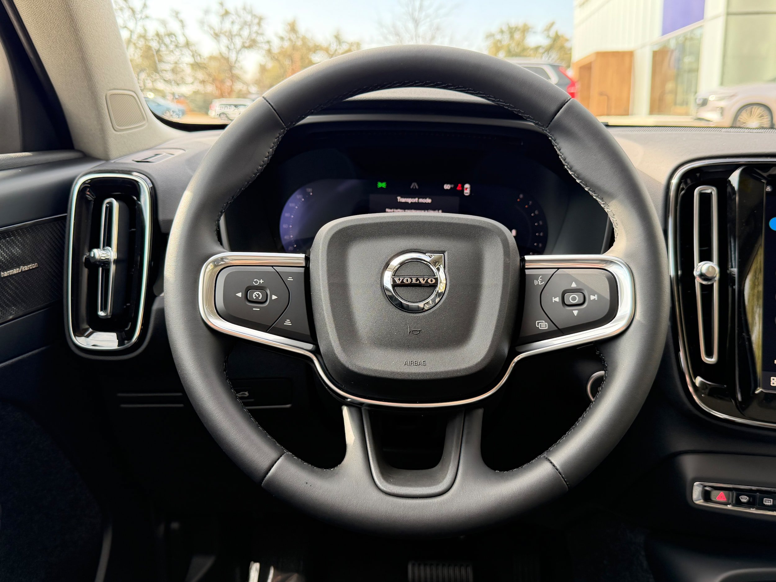 New 2026 Volvo XC40 B5 Ultra w/ Protection Package Premier AWD/4WD image 14