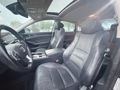 Used 2018 Honda Accord EX-L image 6