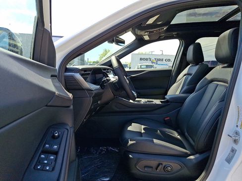 New 2026 Jeep Cherokee Limited AWD/4WD image 9