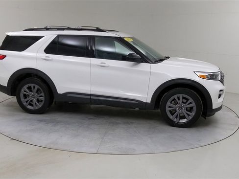 Certified 2023 Ford Explorer XLT w/ Equipment Group 202A image 13
