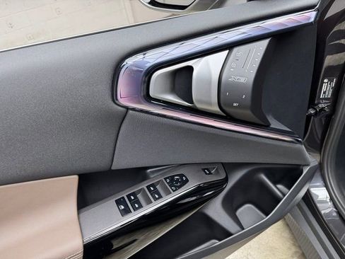 Used 2026 BMW X3 xDrive30 image 11