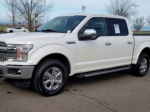 Used 2018 Ford F150 Lariat w/ Equipment Group 502A Luxury image 4