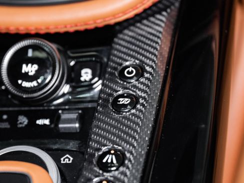 Used 2023 Aston Martin DBX 707 image 43