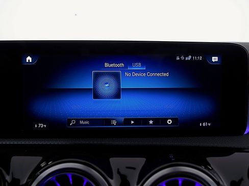 Used 2022 Mercedes-Benz CLA 250 image 25