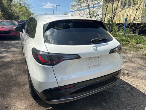 Used 2023 Honda HR-V EX-L image 24