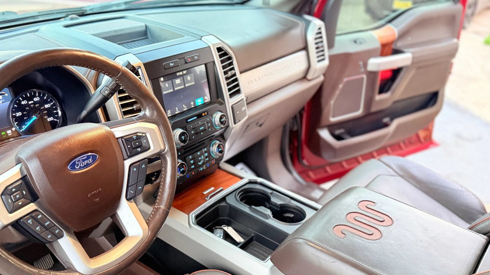 Used 2017 Ford F350 King Ranch AWD/4WD image 6