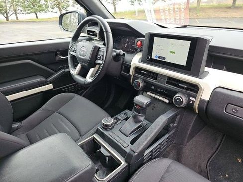 Used 2024 Toyota Tacoma TRD Off-Road image 14