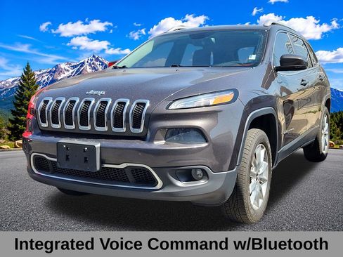 Used 2016 Jeep Cherokee Limited AWD/4WD image 5