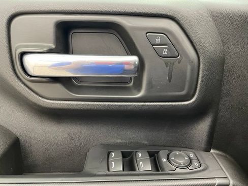 Certified 2024 Chevrolet Silverado 1500 Custom AWD/4WD image 9