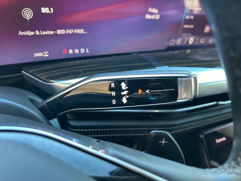 Used 2025 Cadillac Escalade ESV Premium Luxury w/ Touring Package image 8