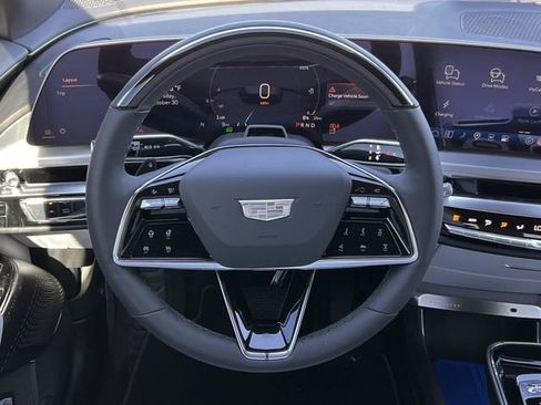 New 2026 Cadillac Lyriq Luxury image 11