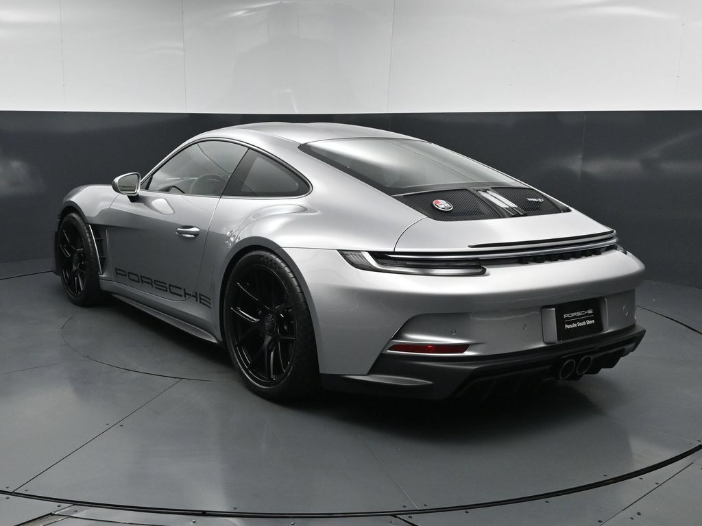 Certified 2024 Porsche 911 GT3 RS RWD image 11