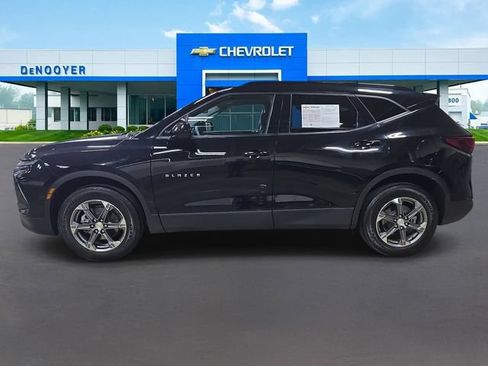 Used 2023 Chevrolet Blazer LT w/ Convenience Package AWD/4WD image 8