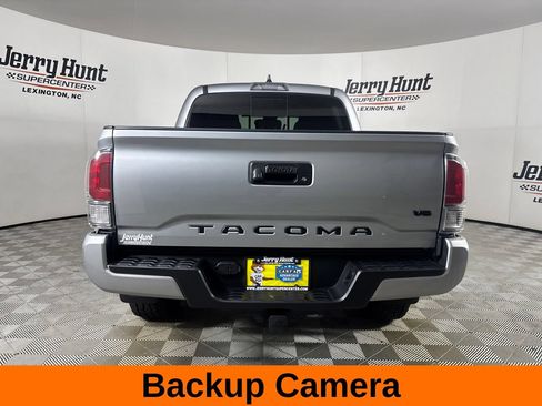 Used 2023 Toyota Tacoma TRD Sport AWD/4WD image 7