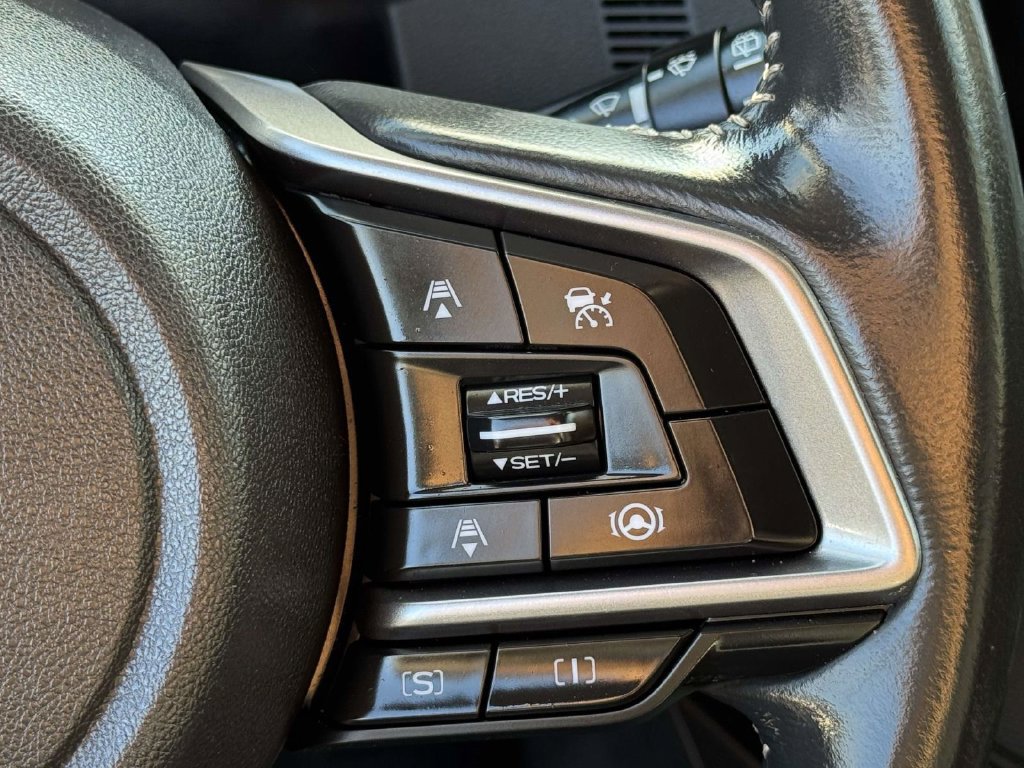 Used 2023 Subaru Forester Premium AWD/4WD image 25