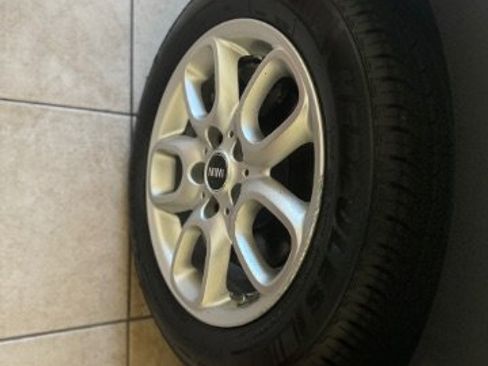 Used 2016 MINI Cooper Clubman image 12