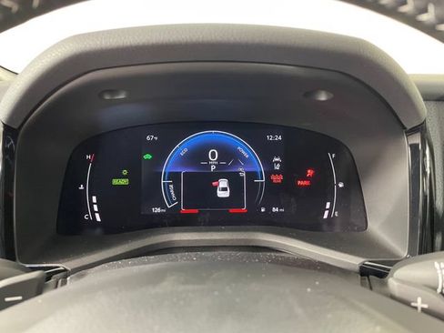 New 2026 Toyota Camry Hybrid AWD/4WD image 4