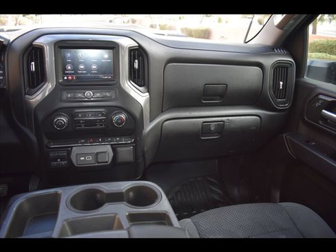Used 2021 Chevrolet Silverado 2500 W/T w/ WT Fleet Convenience Package RWD image 29