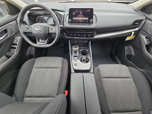 New 2026 Nissan Rogue SV FWD image 20