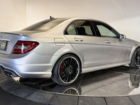 Used 2012 Mercedes-Benz C 63 AMG Sedan image 31