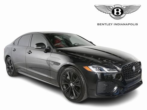 Used 2024 Jaguar XF R-Dynamic SE image 1