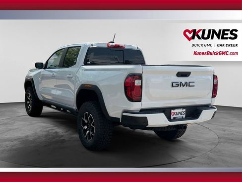 Used 2026 GMC Canyon AT4X w/ LPO, Black Badging Package AWD/4WD image 8