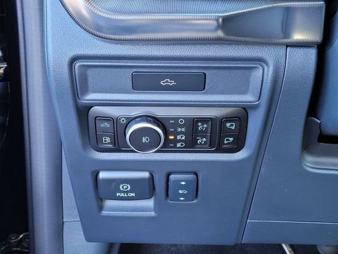 New 2026 Ford F150 Platinum w/ Equipment Group 702A High image 39