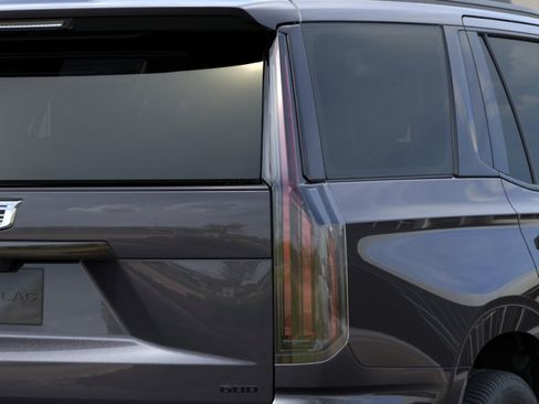 New 2026 Cadillac Escalade Sport w/ LPO, ONYX Package AWD/4WD image 11