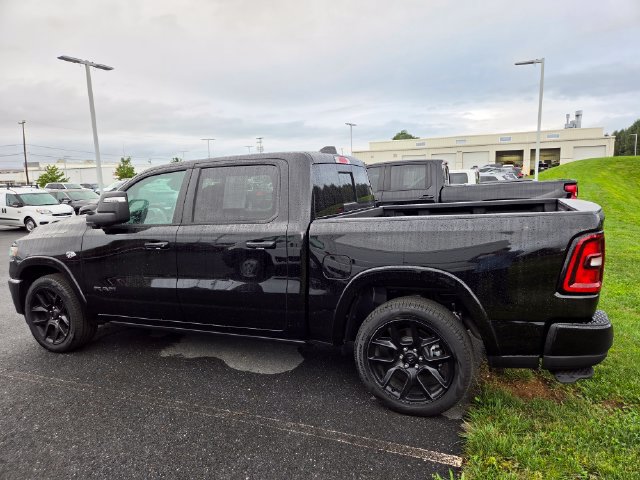 Used 2026 RAM 1500 Laramie AWD/4WD image 13