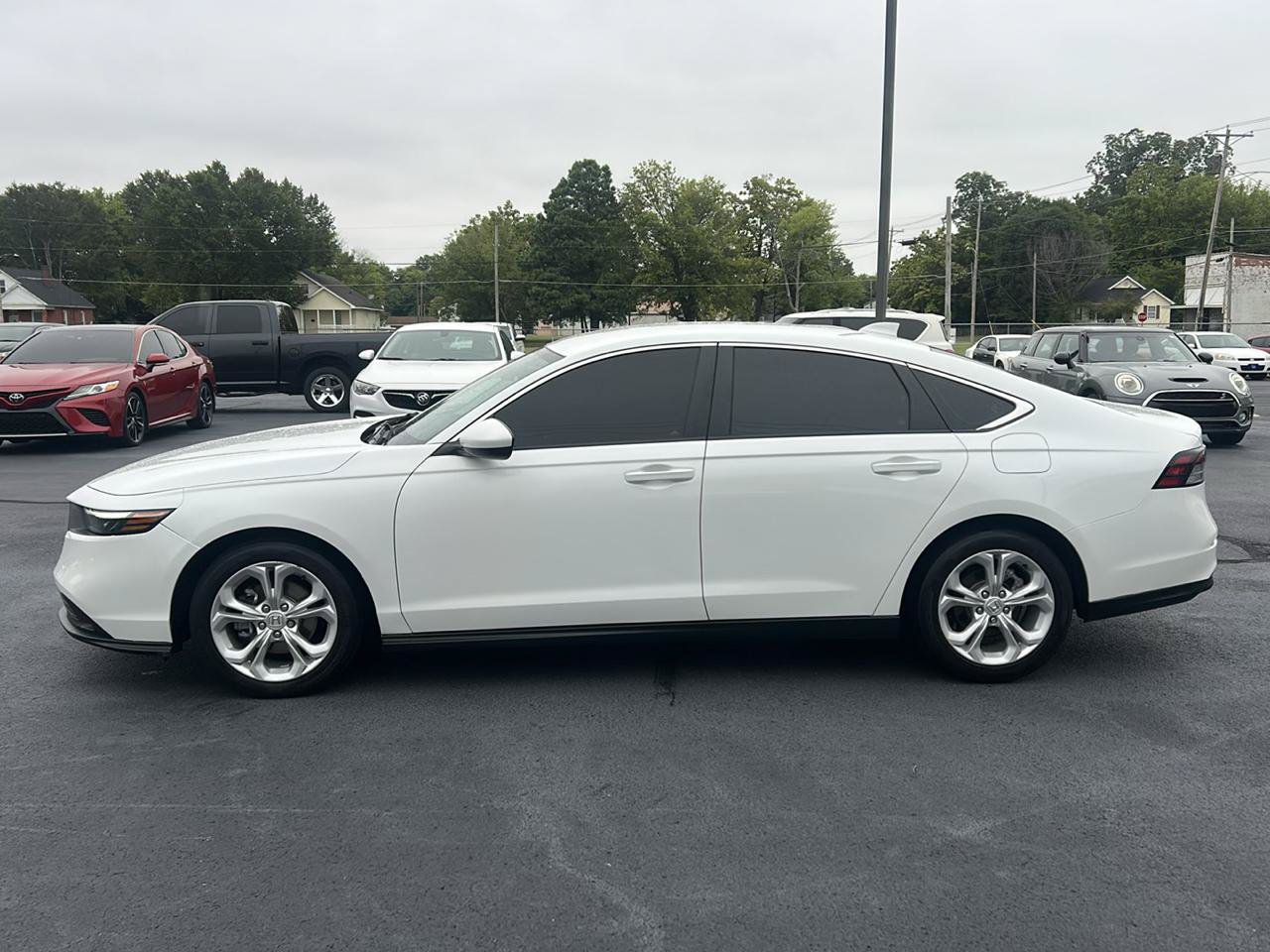 Used 2024 Honda Accord LX image 8
