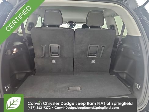 Certified 2023 Jeep Grand Cherokee L Laredo image 22