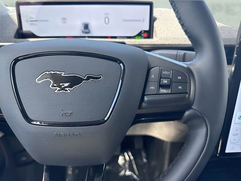 Used 2025 Ford Mustang Mach-E Premium RWD image 15