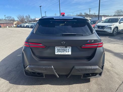 Used 2025 BMW M5 Touring AWD/4WD image 36