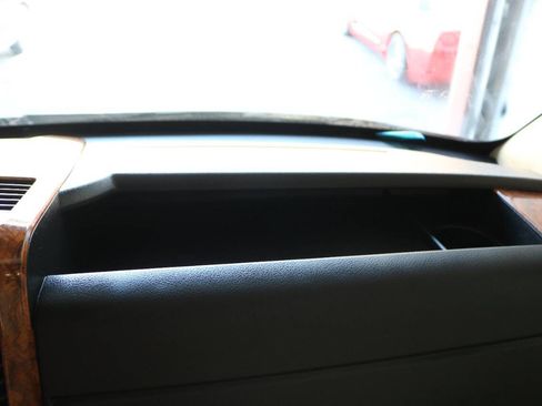 Used 2015 Mercedes-Benz Sprinter 3500 image 25