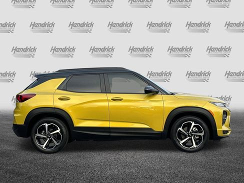 Used 2023 Chevrolet TrailBlazer RS w/ Sun and Liftgate Package image 3