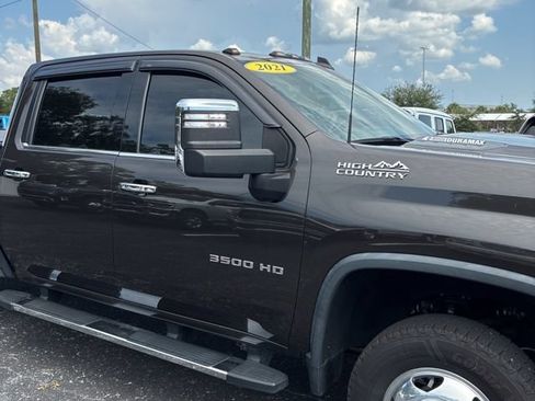 Used 2021 Chevrolet Silverado 3500 High Country AWD/4WD image 21
