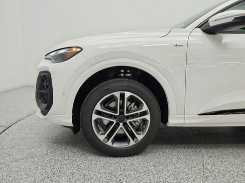 New 2026 Audi Q5 2.0T AWD/4WD image 15