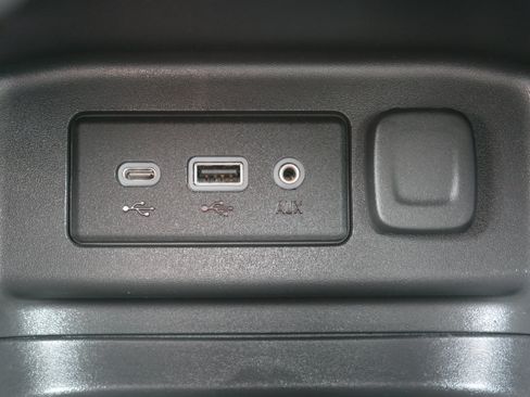 Used 2023 Chevrolet Equinox RS AWD/4WD image 20