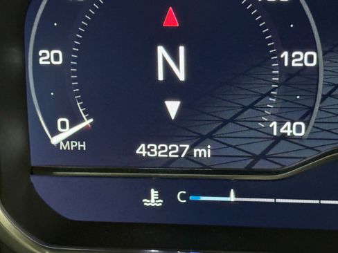 Used 2023 GMC Sierra 1500 Denali w/ Denali Carbonpro Edition image 32